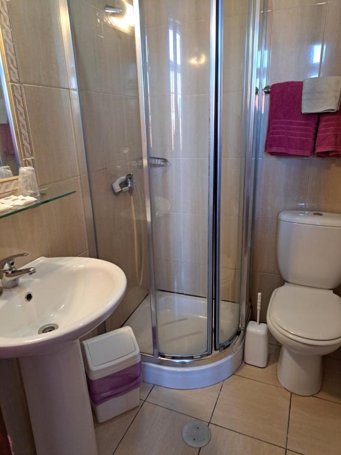 艾维斯住宅旅馆 科英布拉 外观 照片
