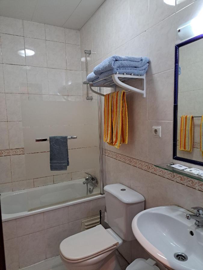 艾维斯住宅旅馆 科英布拉 外观 照片