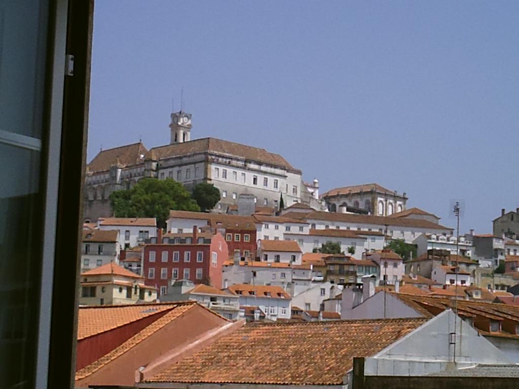艾维斯住宅旅馆 科英布拉 外观 照片